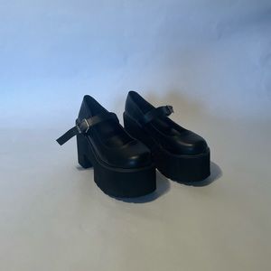 Dollskill Platform Shoes